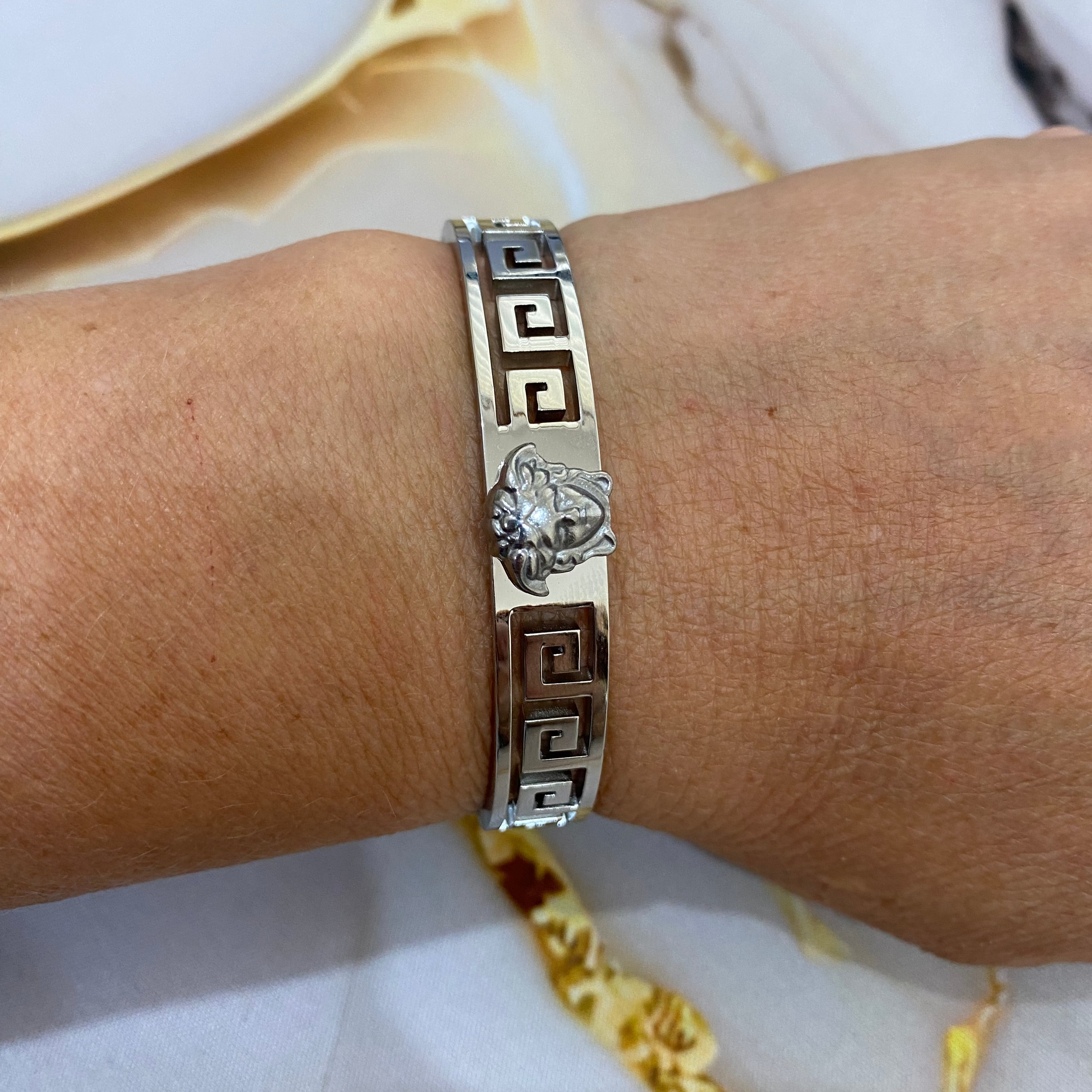 MARY Silver on Silver Bangle