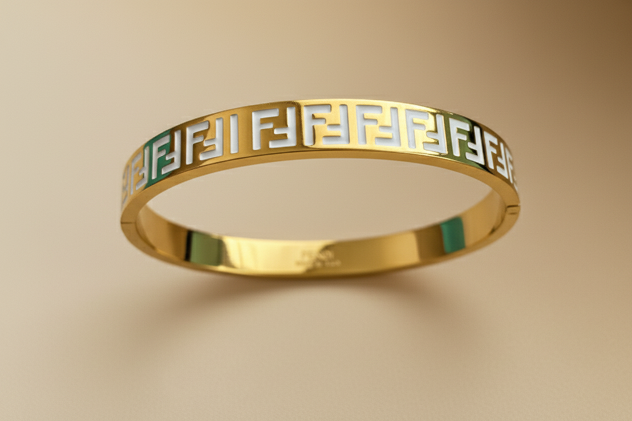 FANCY White & Gold F Bangle