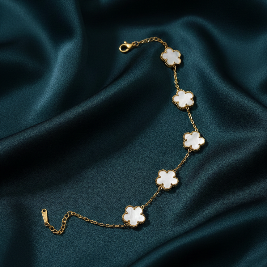 FIVE -Four Leaf Clover