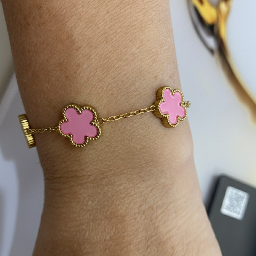 FIVE -Four Leaf Clover