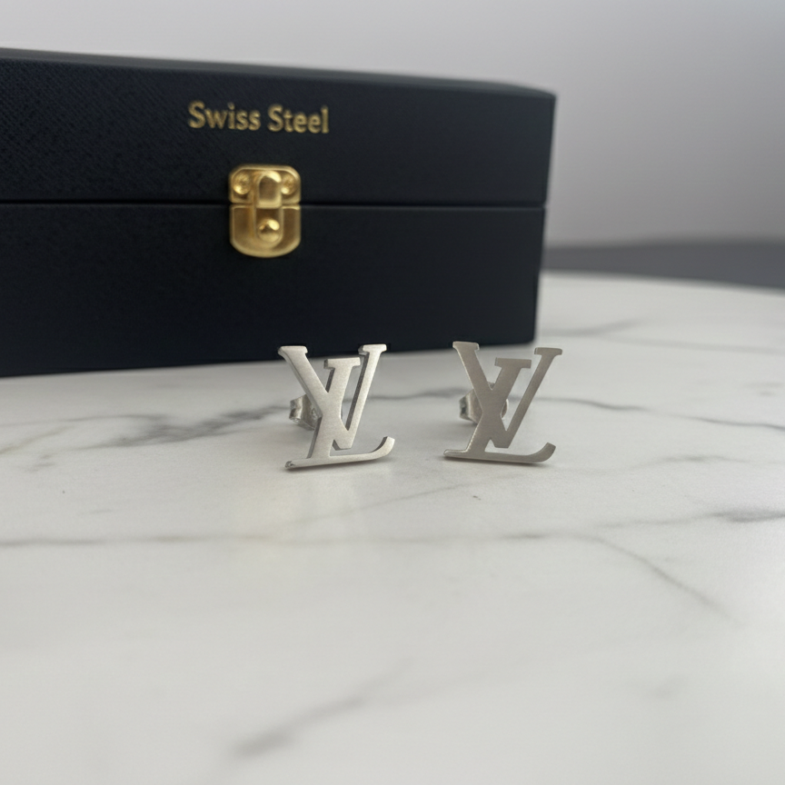 Loui Silver Studs
