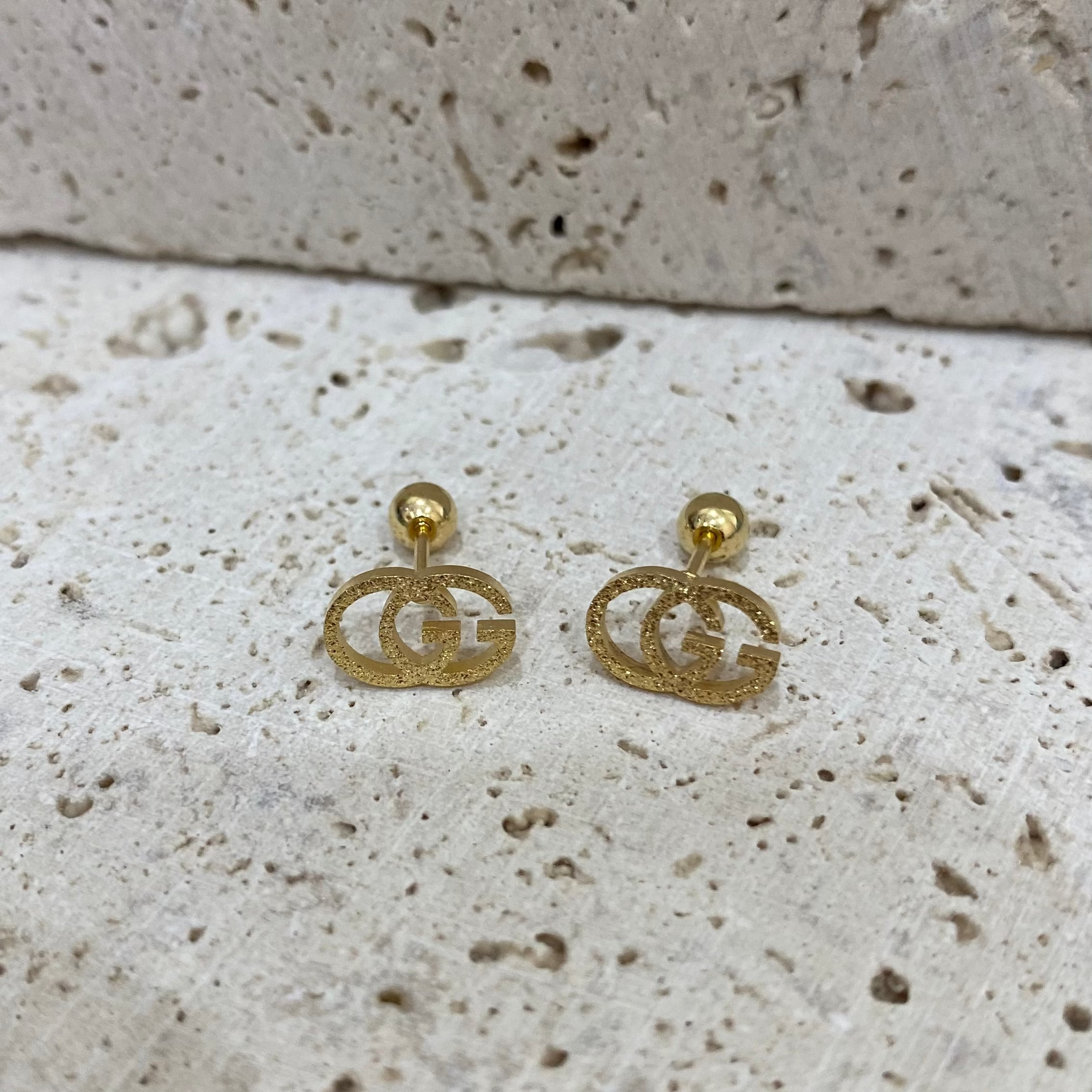 PETITE GG Gold Studs