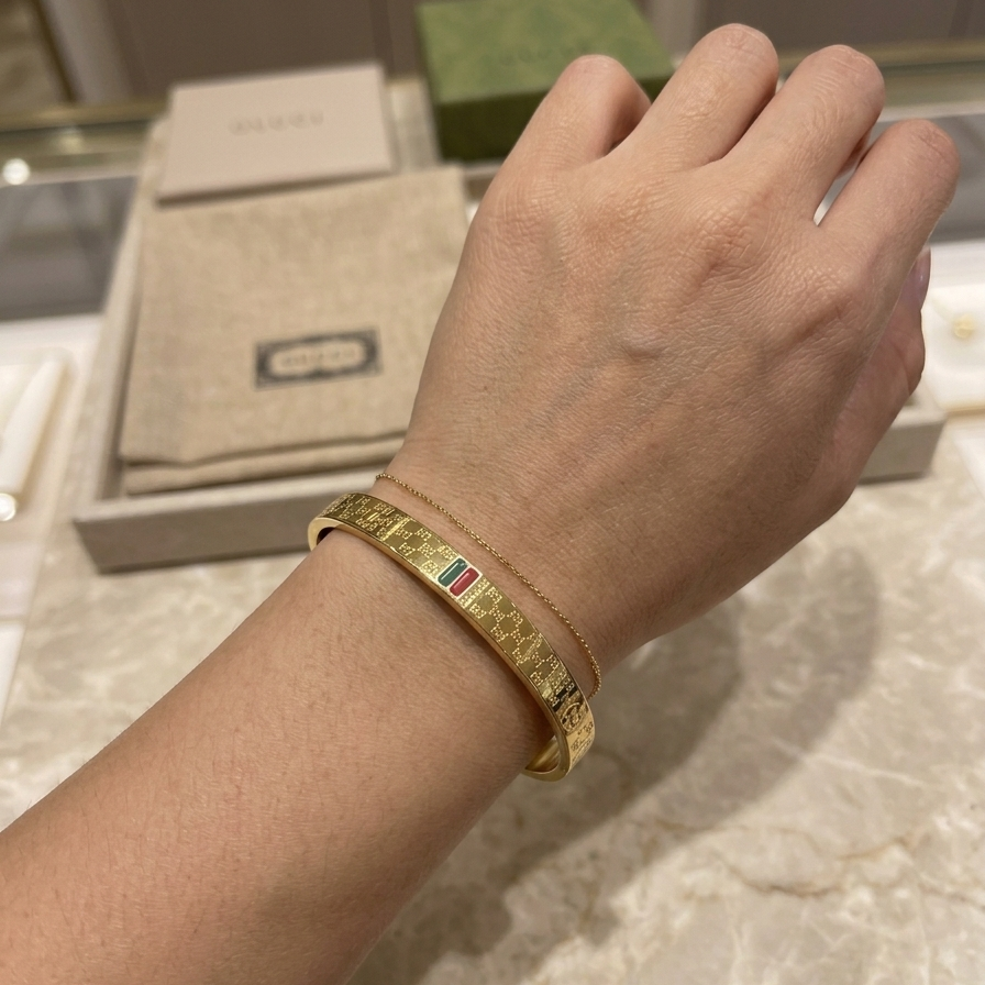 GG Green/Red Gold/Silver Bangle