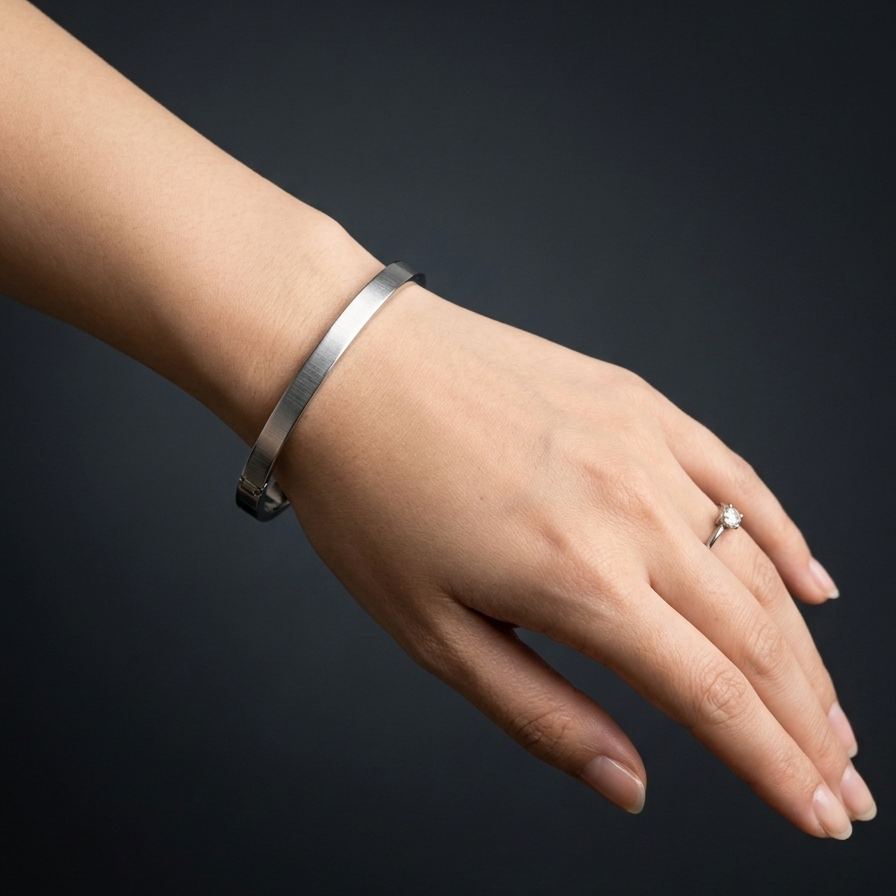 4mm Sleek Bangle