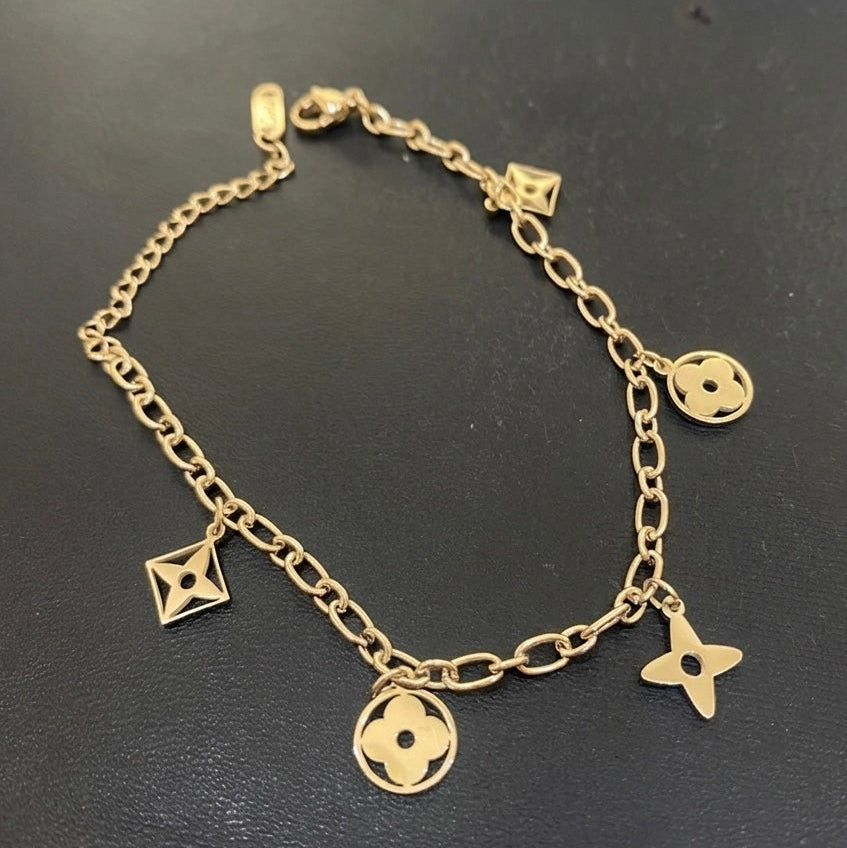 Loui Floral Bracelet