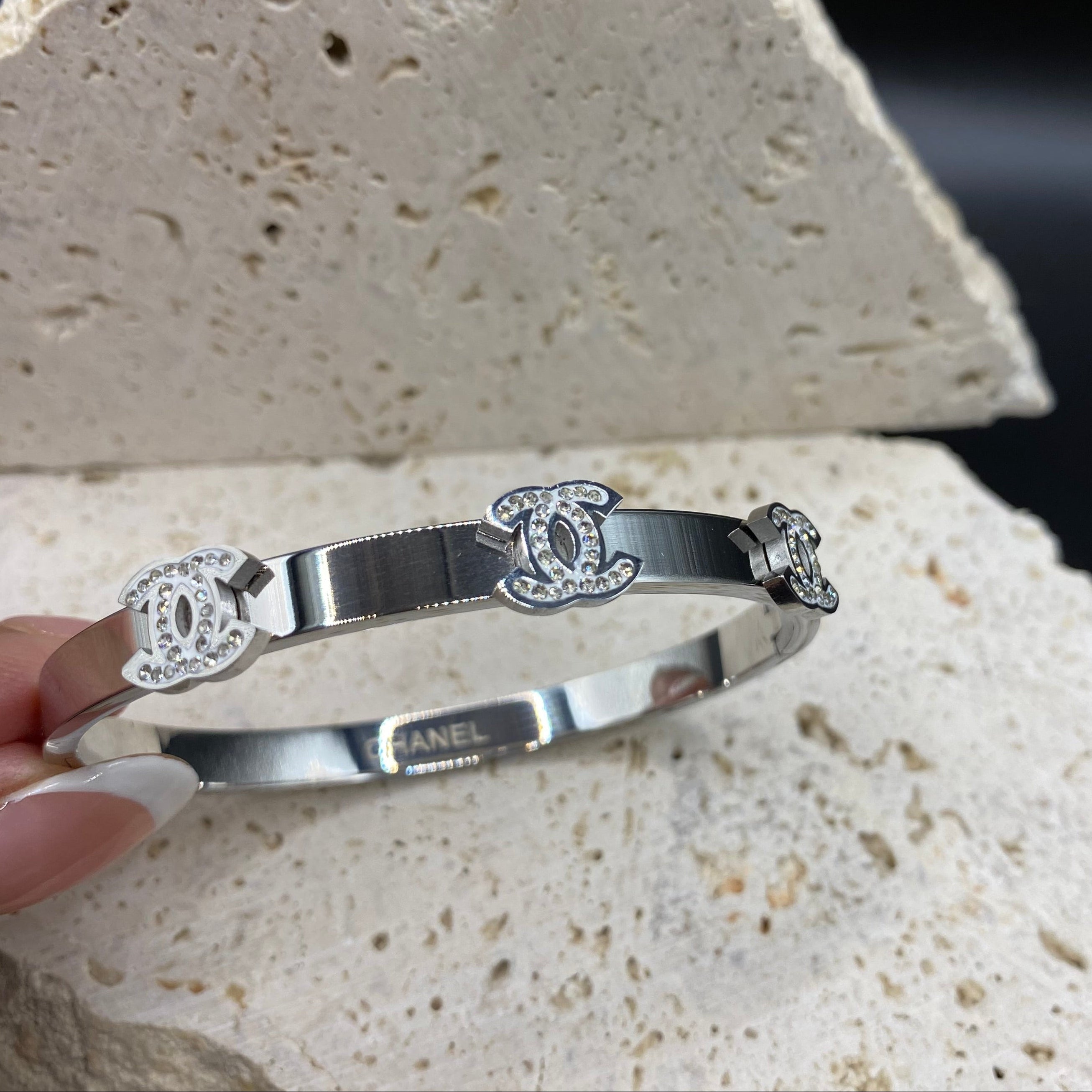 LEXI CC Triple Motif