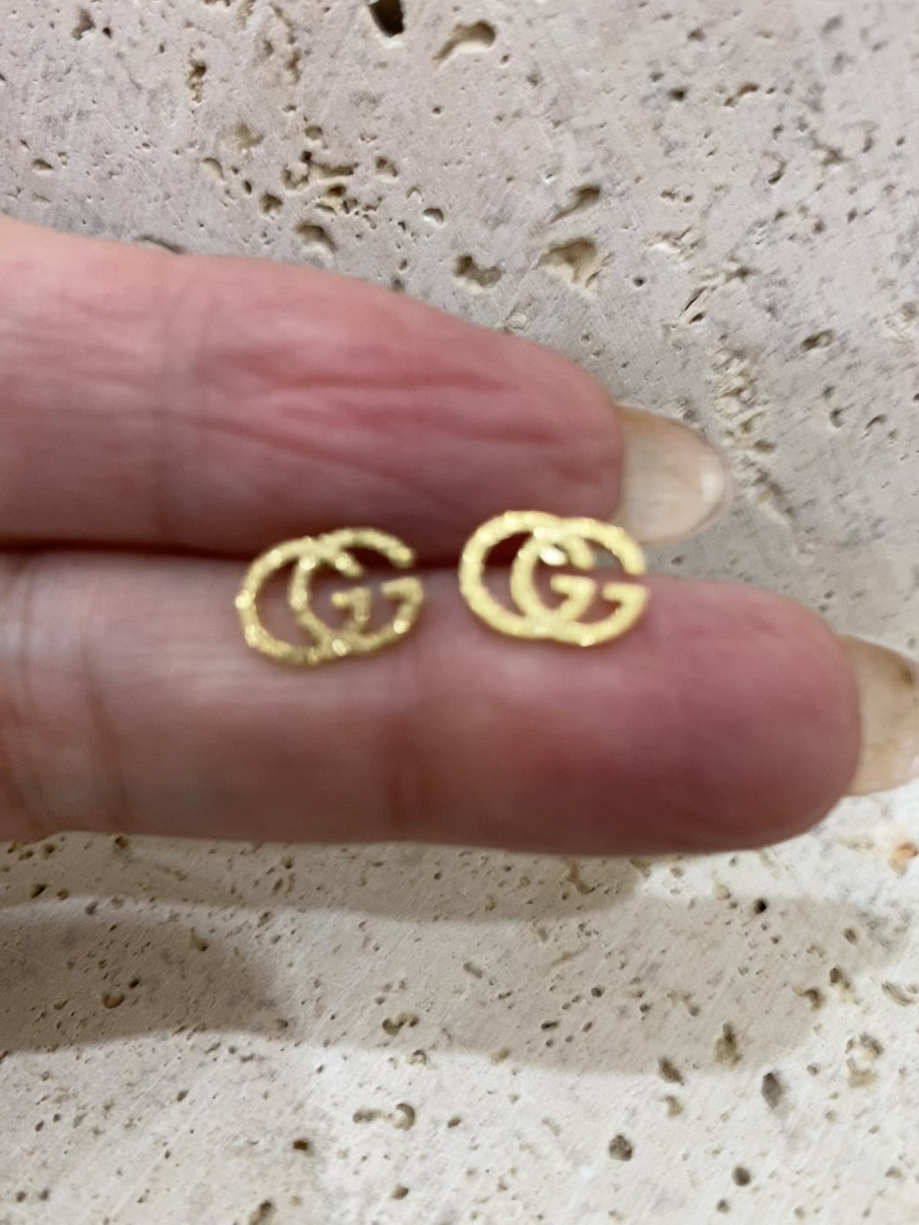 PETITE GG Gold Studs